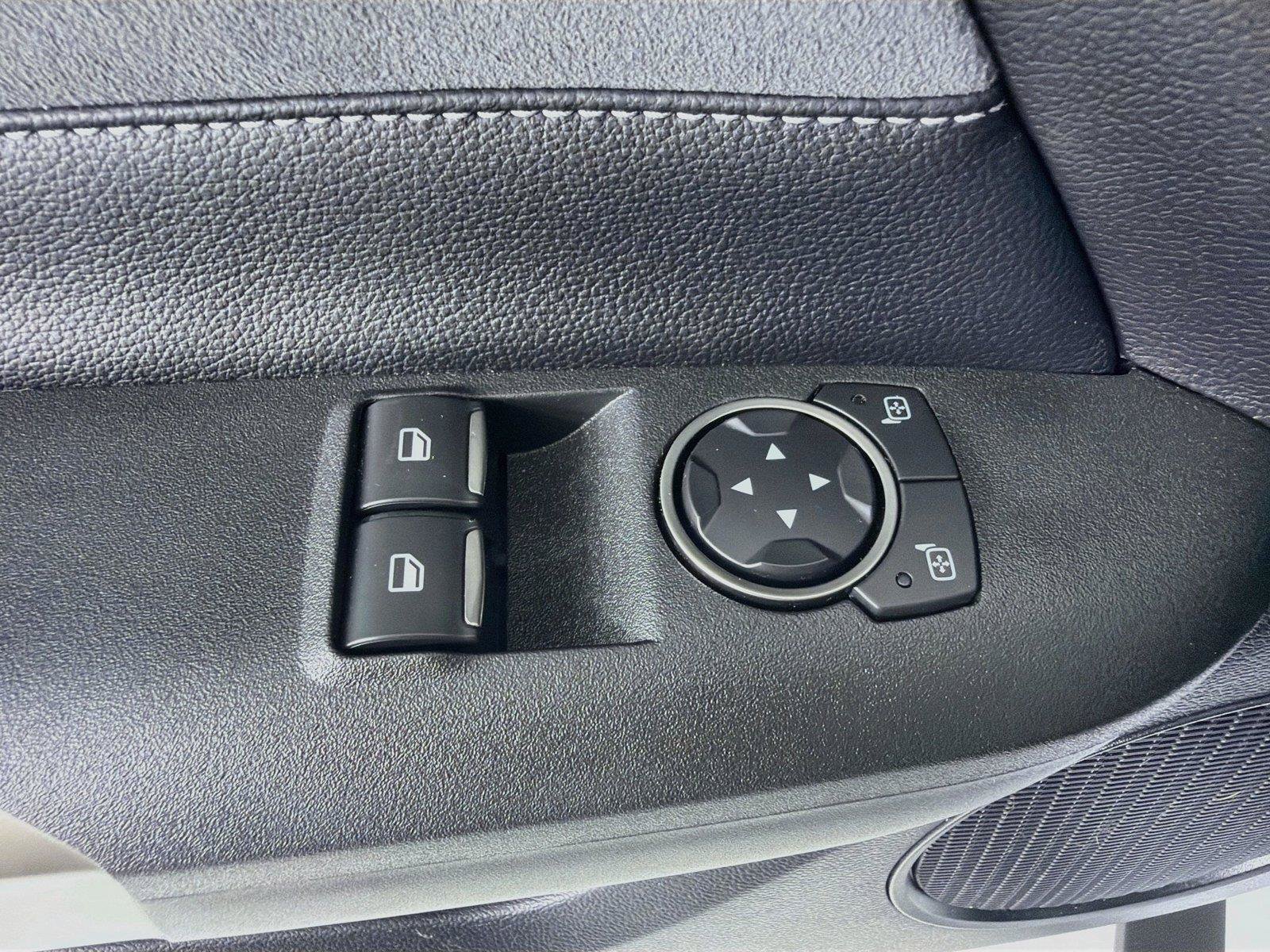 Used 2019 Ford Mustang Shelby GT350 w/ Technology Package RWD image 8