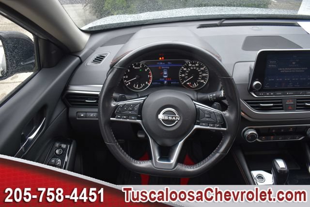 Used 2024 Nissan Altima 2.5 SR FWD image 25