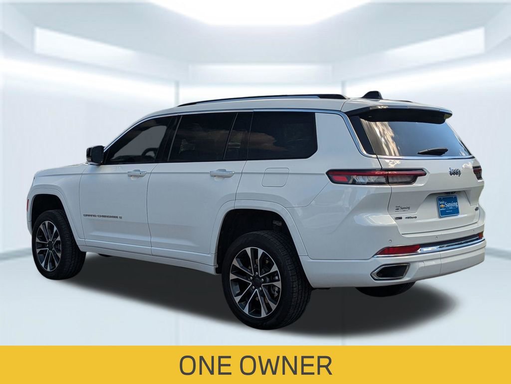 Used 2023 Jeep Grand Cherokee L Overland w/ Rear Seat Video Group I AWD/4WD image 4