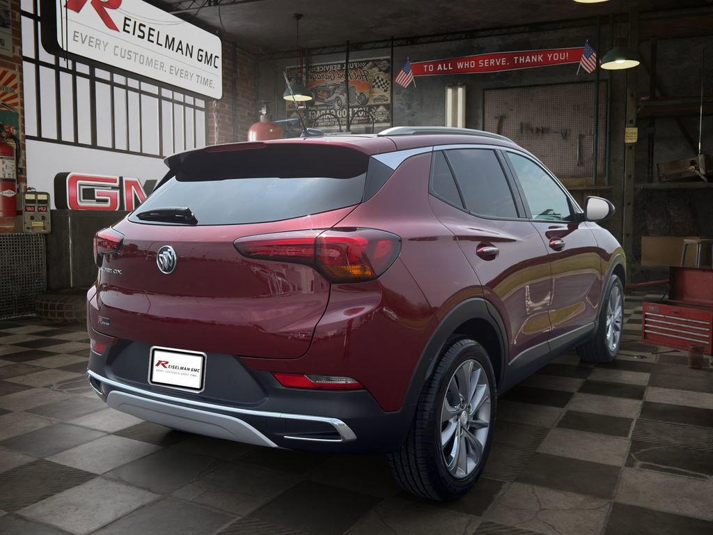 Used 2023 Buick Encore GX Essence w/ Experience Buick Package FWD image 3