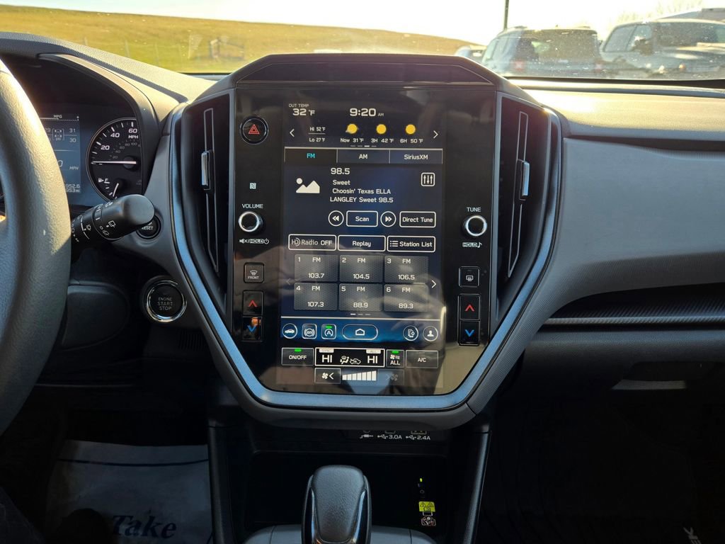 Used 2024 Subaru Crosstrek 2.5i Limited w/ Crosstrek Mirror Package AWD/4WD image 21