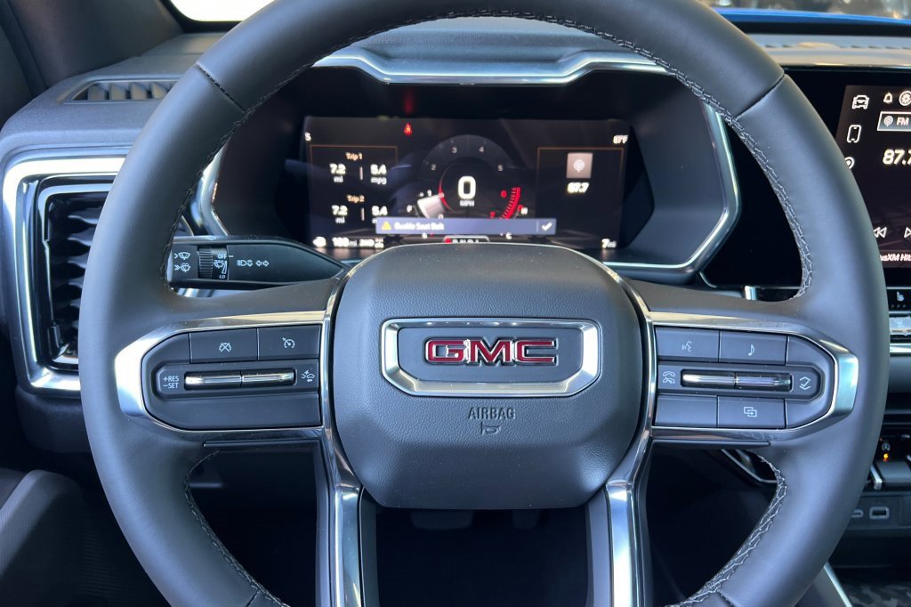 New 2025 GMC Canyon Elevation w/ Convenience Package image 20