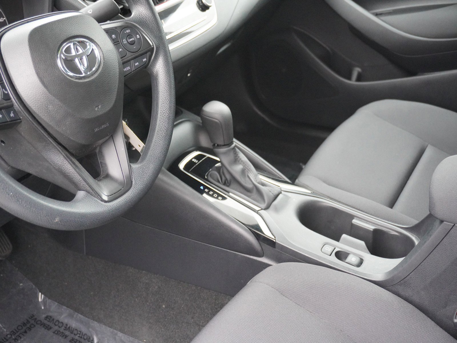 Used 2024 Toyota Corolla LE image 18