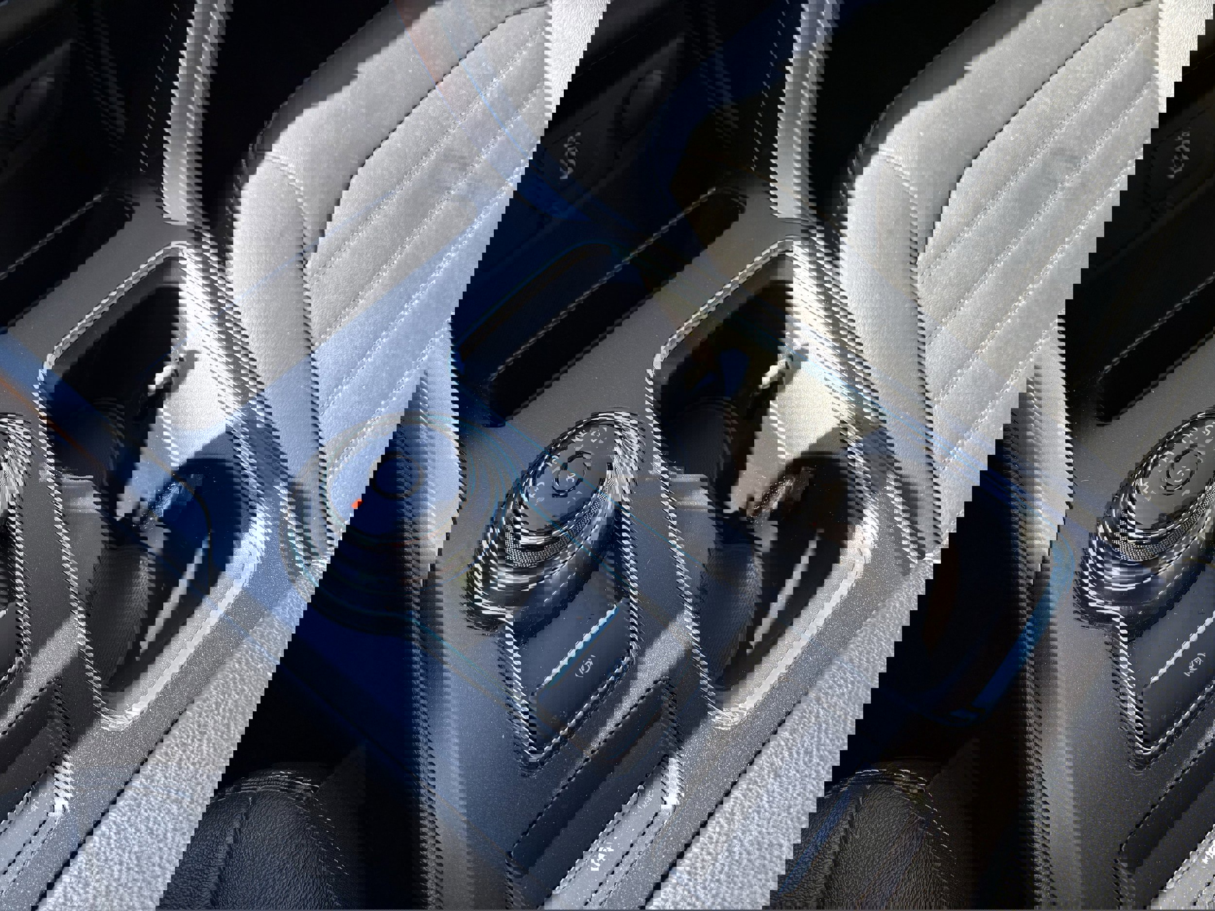 Used 2017 Ford Fusion SE w/ Fusion SE Technology Package image 20