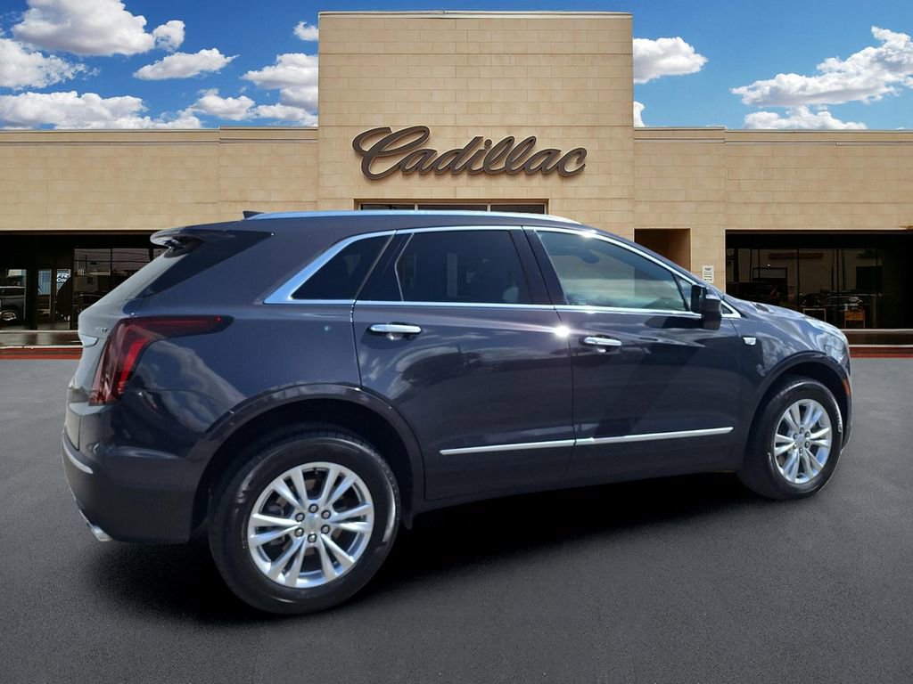 Certified 2024 Cadillac XT5 Luxury FWD image 3
