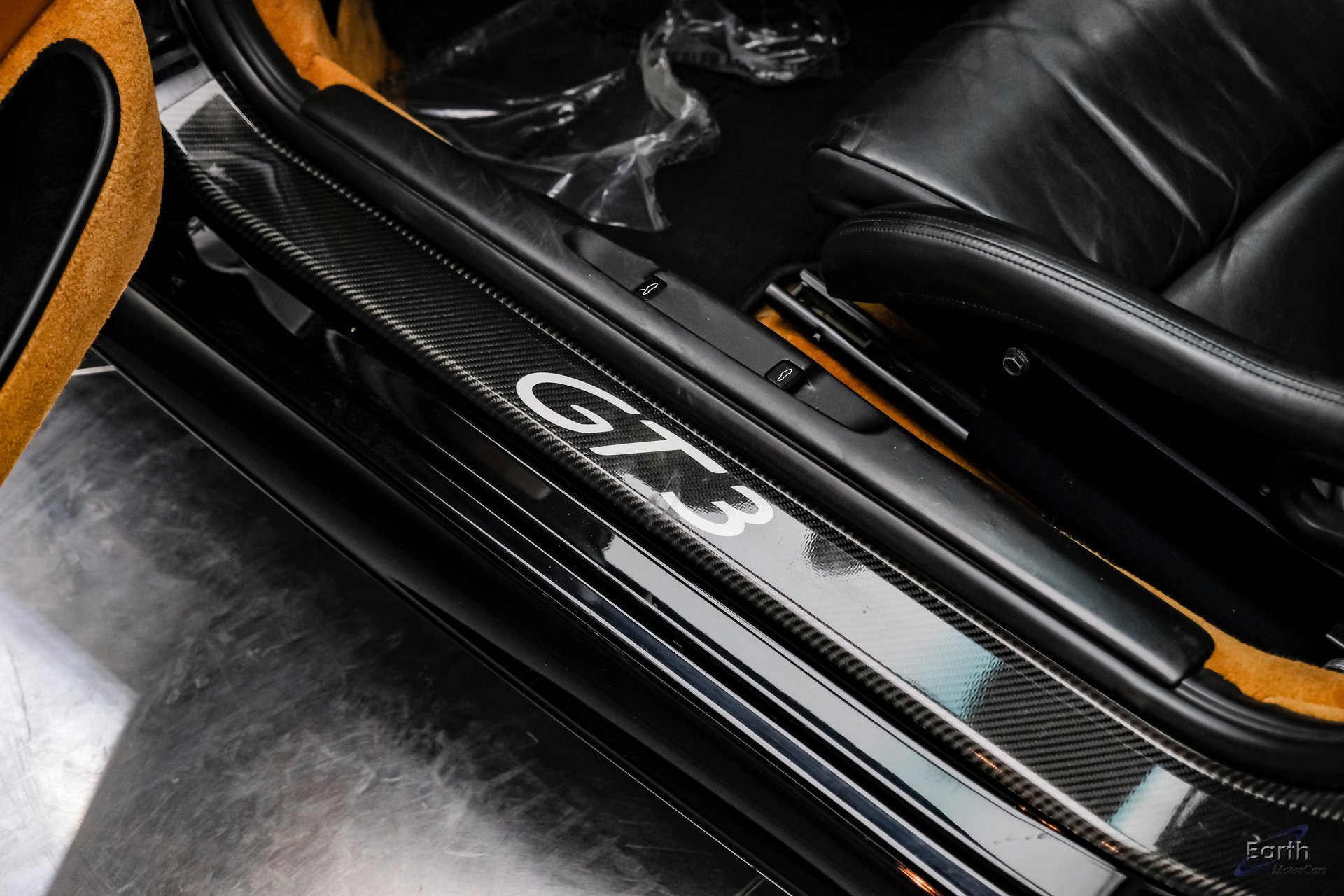 Used 2004 Porsche 911 GT3 image 38