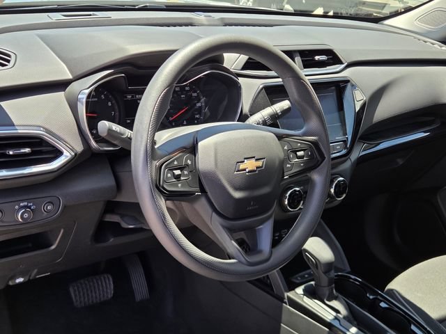 Certified 2023 Chevrolet TrailBlazer LT w/ Convenience Package FWD image 18
