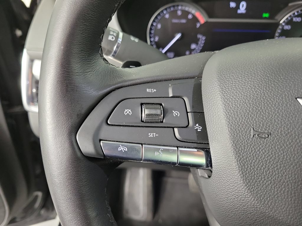 Certified 2023 Cadillac XT4 Premium Luxury AWD/4WD image 23