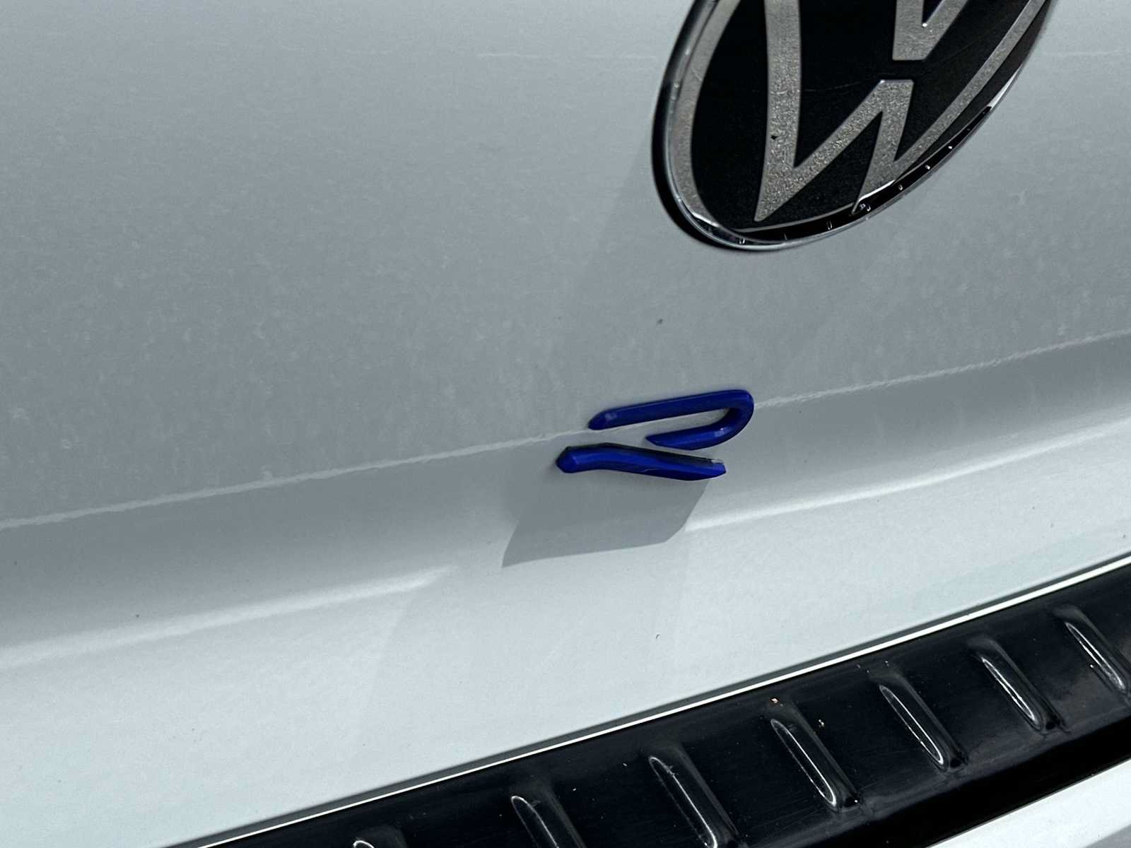 Used 2023 Volkswagen Golf 20th Anniversary Edition AWD/4WD image 11