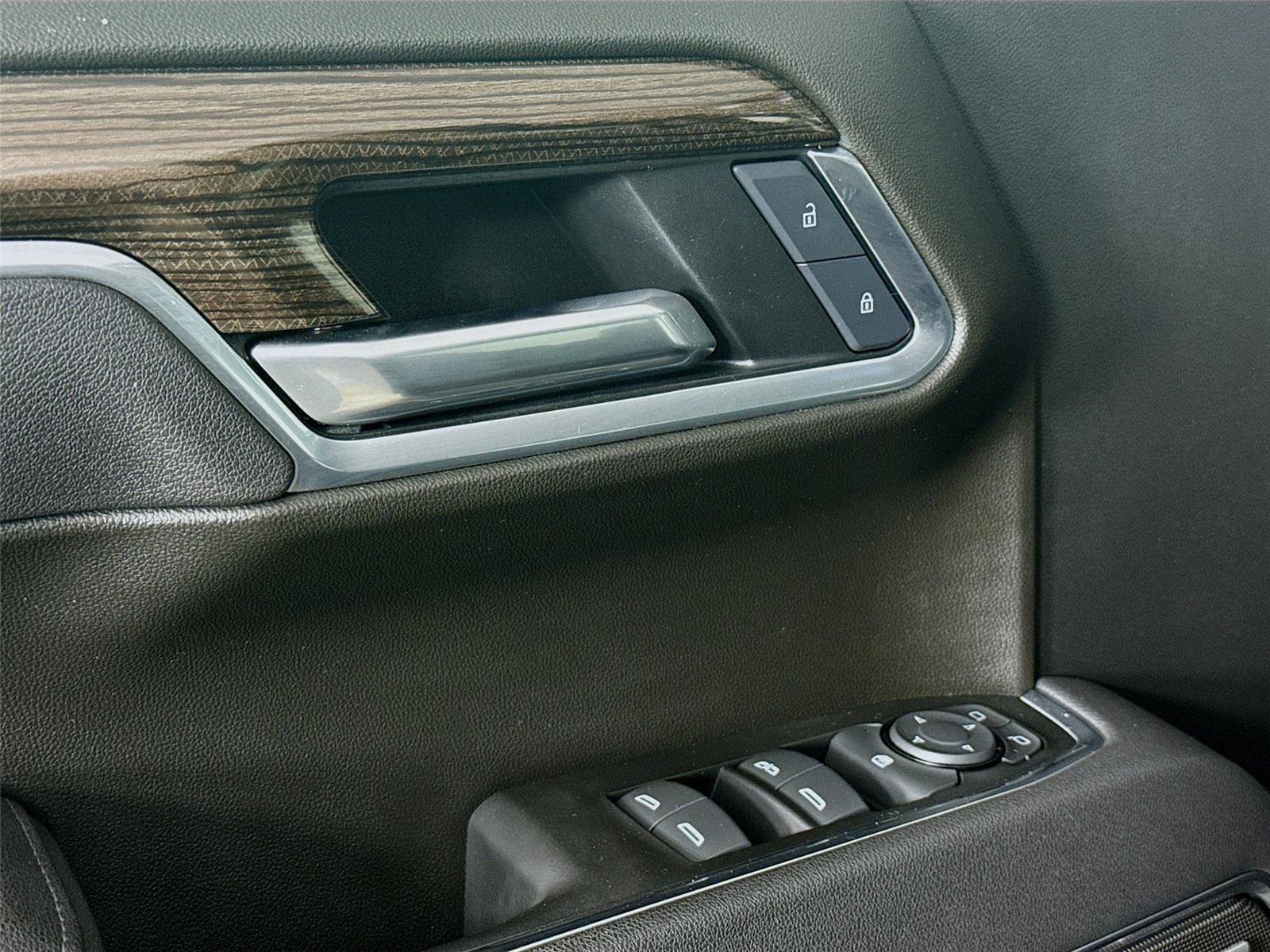 Used 2025 Chevrolet Silverado 1500 RST w/ Convenience Package II image 19