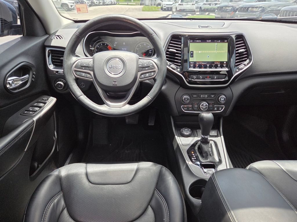 Used 2021 Jeep Cherokee Limited w/ Elite Package AWD/4WD image 26