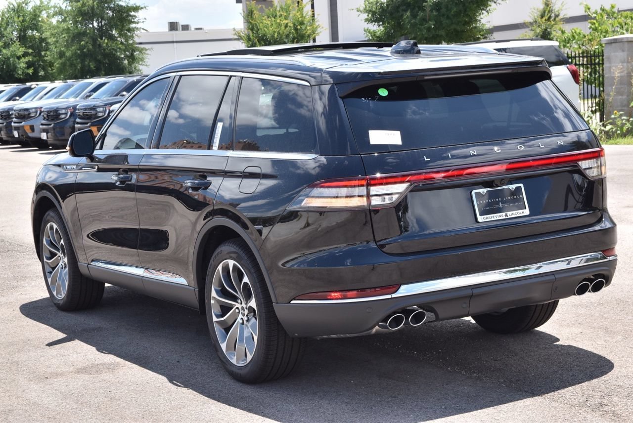 New 2026 Lincoln Aviator Reserve w/ Illumination Package AWD/4WD image 9