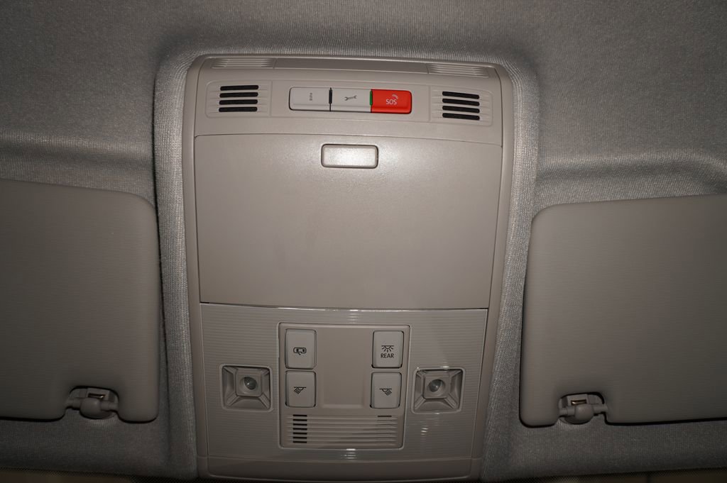 Used 2023 Volkswagen Tiguan S image 20