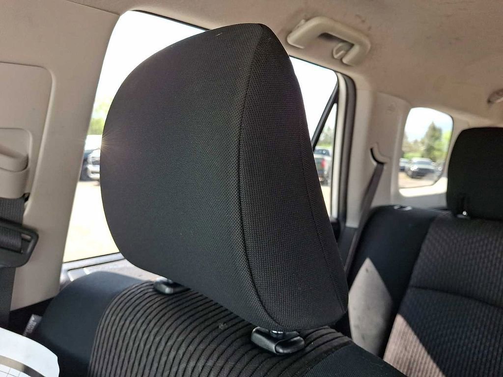 Used 2015 Toyota 4Runner Trail AWD/4WD image 18