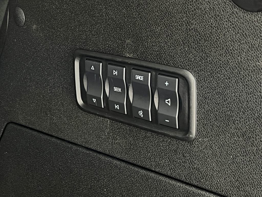 Used 2017 GMC Acadia Limited SLT AWD/4WD image 30