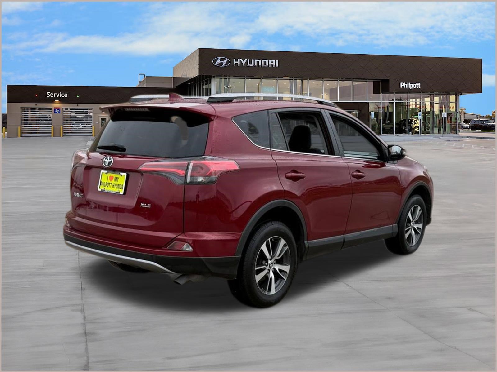 Used 2018 Toyota RAV4 XLE w/ Plus Extra Value Package image 9