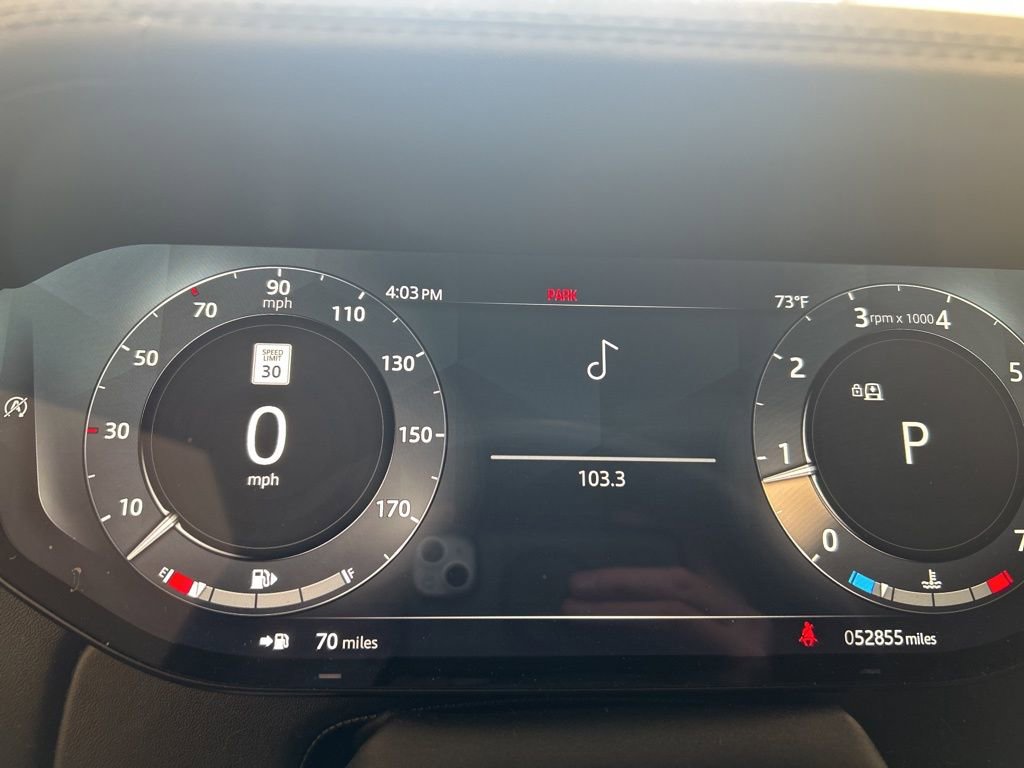 Used 2023 Land Rover Range Rover SE image 11