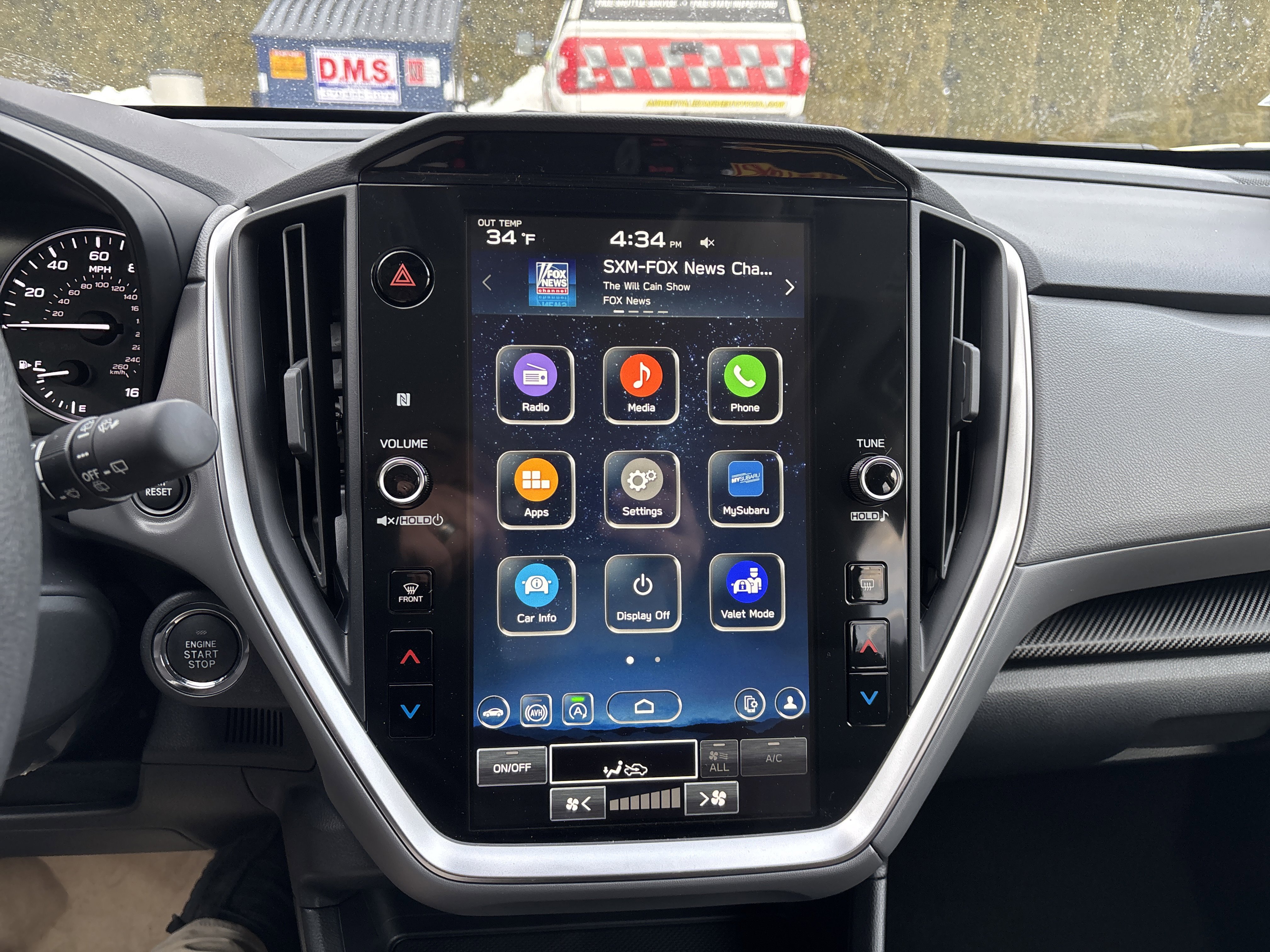 Used 2025 Subaru Crosstrek 2.0i Premium image 25