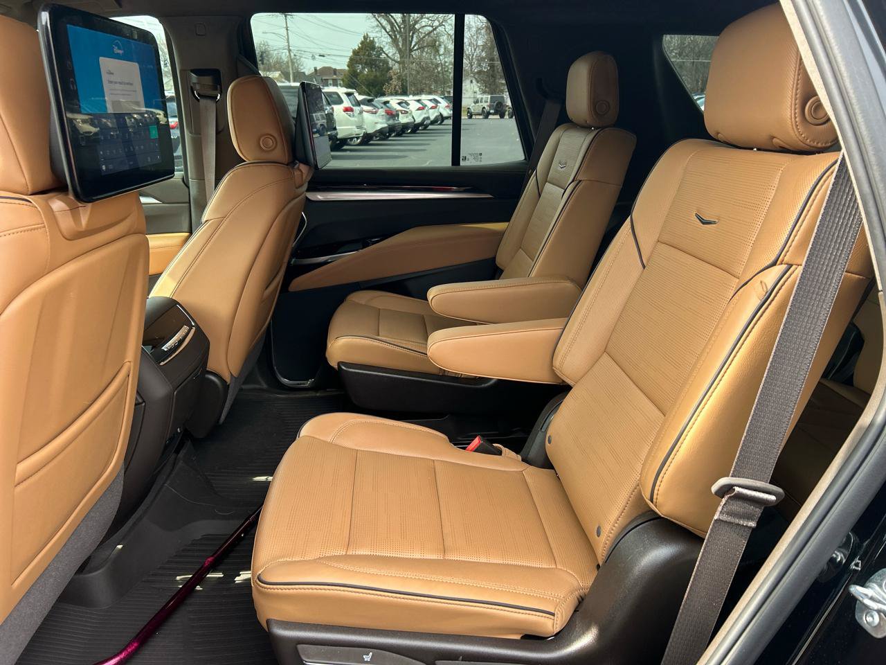 Used 2025 Cadillac Escalade Premium Luxury w/ Touring Package AWD/4WD image 11