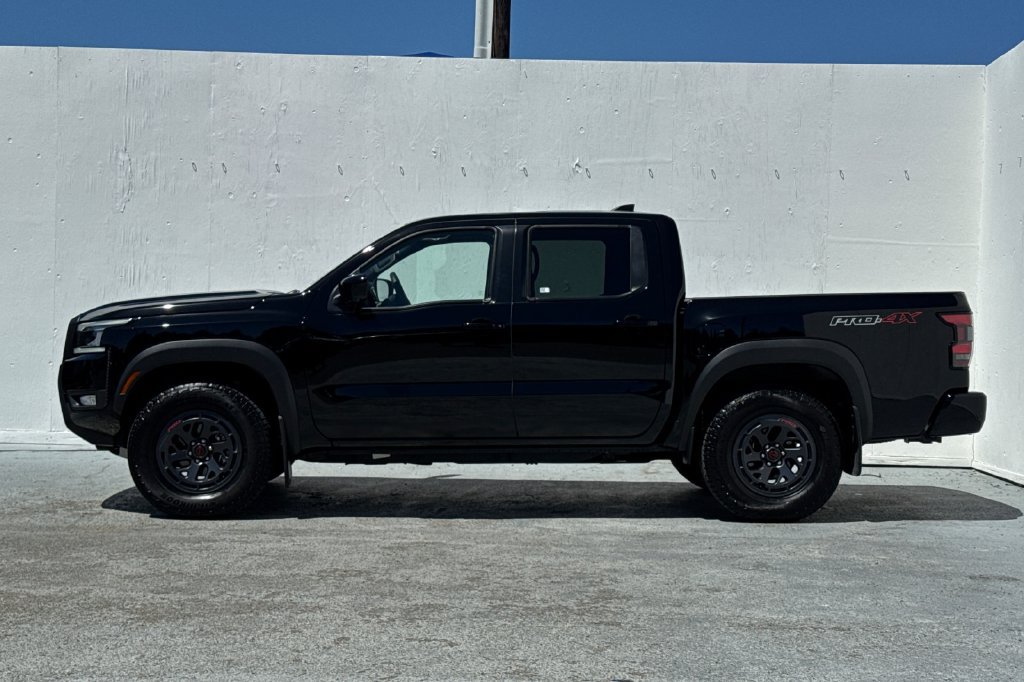 Used 2025 Nissan Frontier PRO-4X w/ Pro Premium Package AWD/4WD image 6