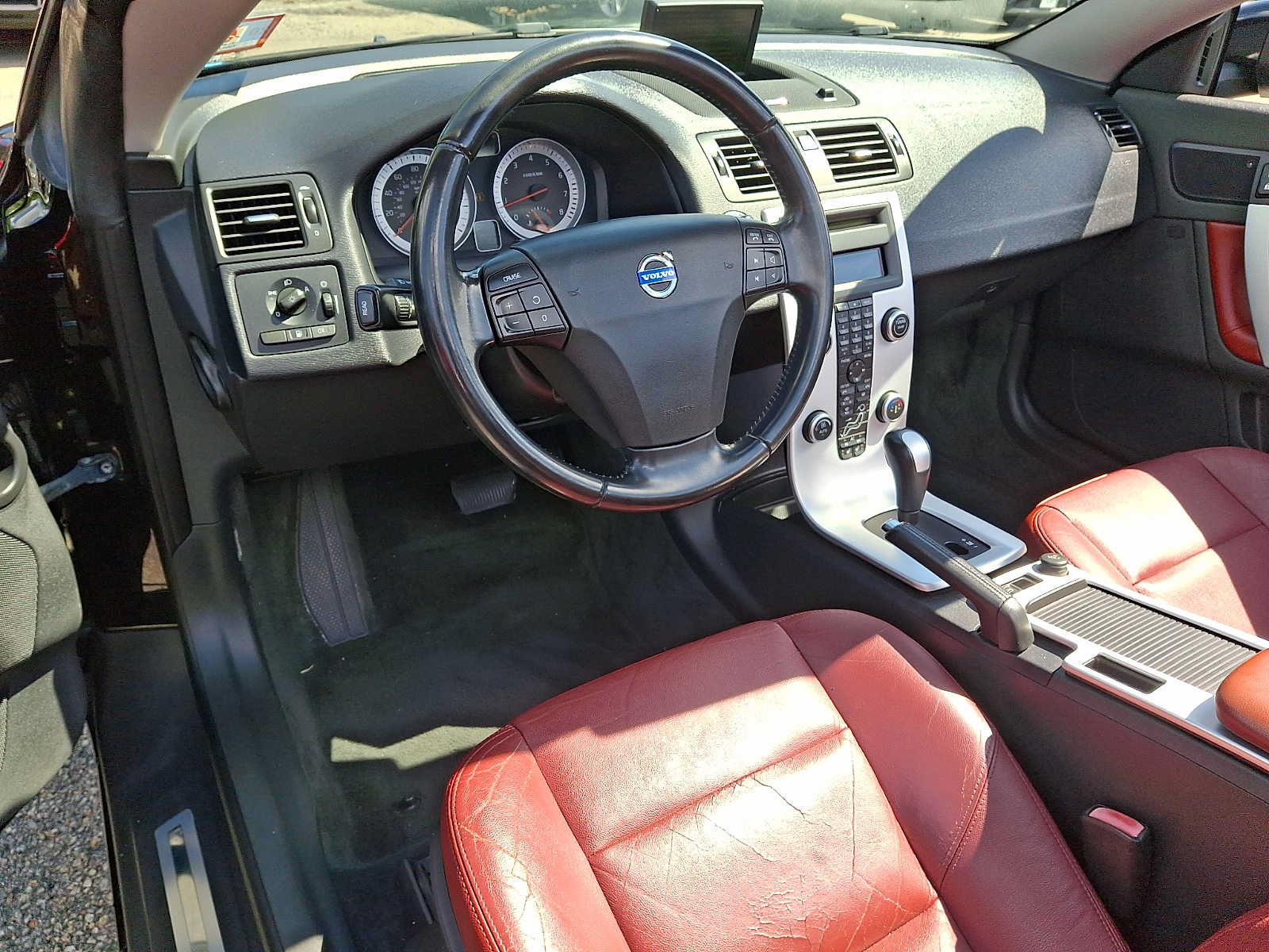 Used 2013 Volvo C70 T5 FWD image 9