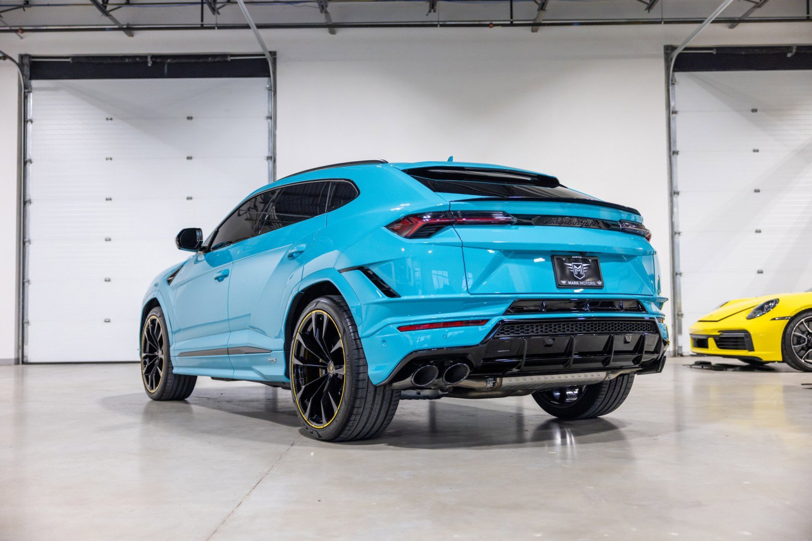 Used 2024 Lamborghini Urus S AWD/4WD image 6
