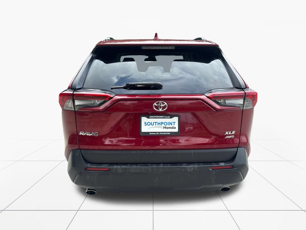 Used 2019 Toyota RAV4 XLE Premium AWD/4WD image 7