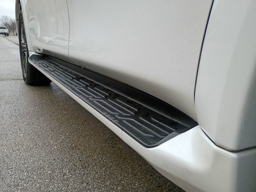 Used 2024 INFINITI QX80 Premium Select w/ Cargo Package image 10