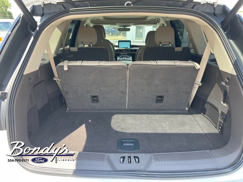 Used 2024 Lincoln Aviator Reserve w/ Equipment Group 201A AWD/4WD image 14