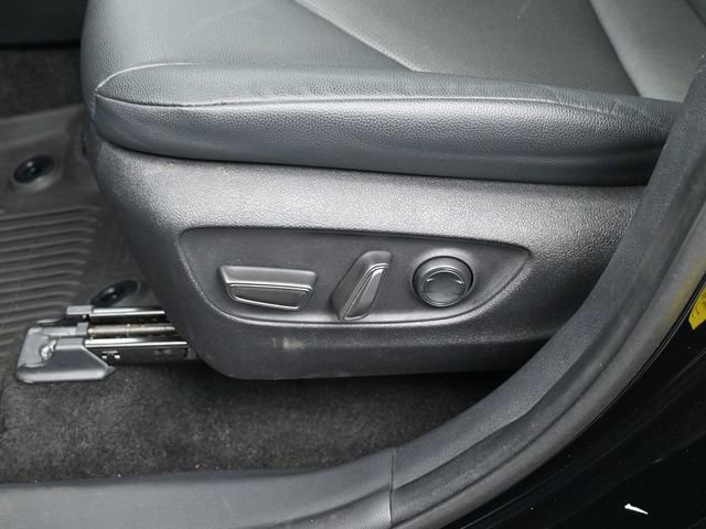 Used 2024 Toyota Grand Highlander XLE image 25