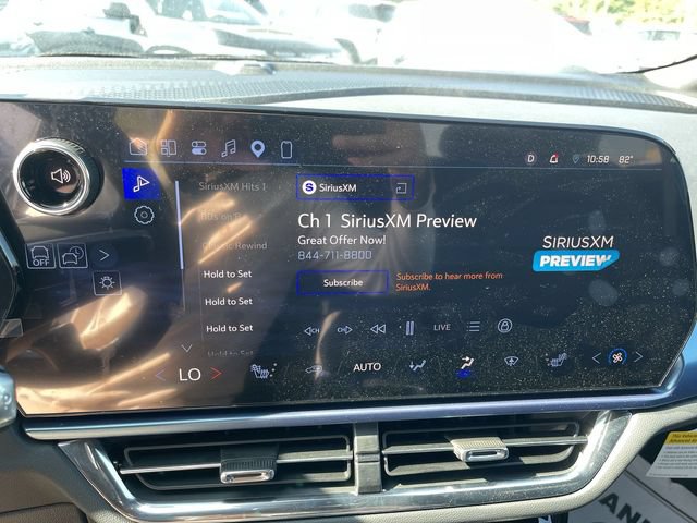 New 2026 Chevrolet Equinox EV LT FWD image 16