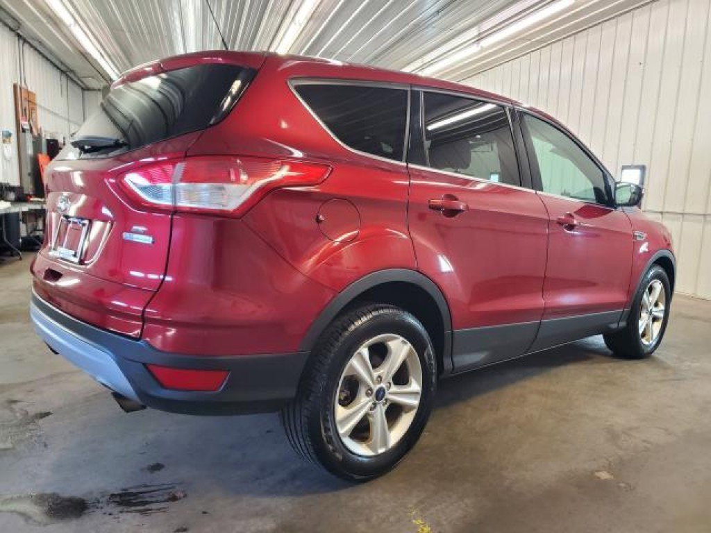 Used 2015 Ford Escape SE FWD image 3