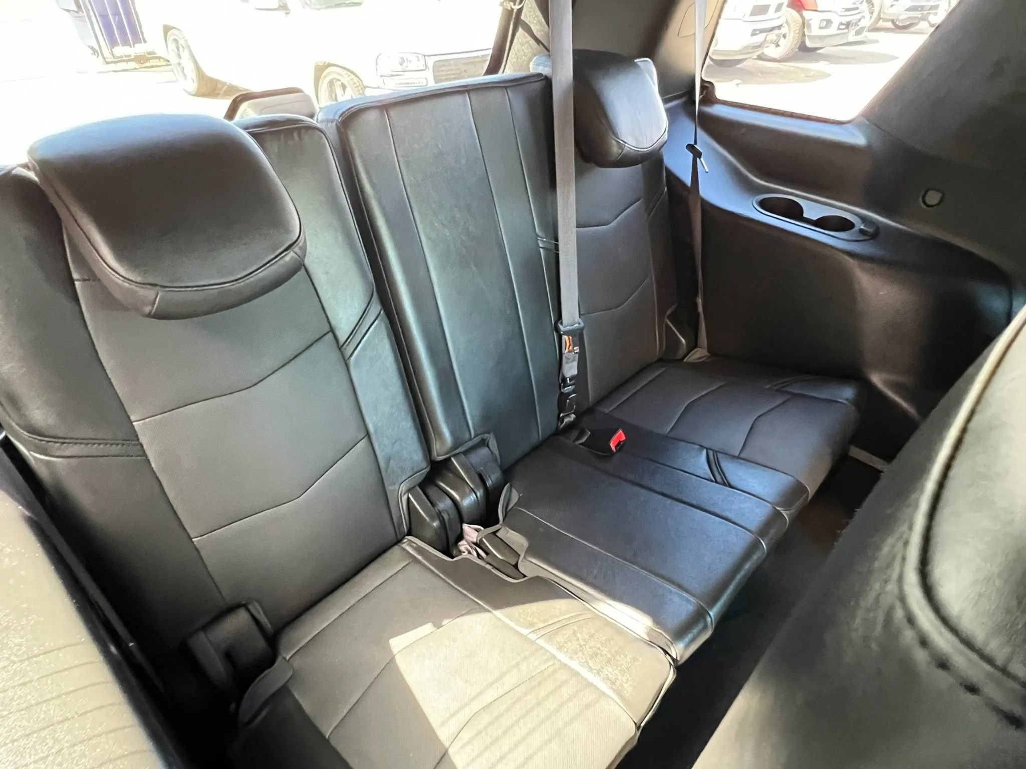 Used 2016 Cadillac Escalade Platinum AWD/4WD image 28