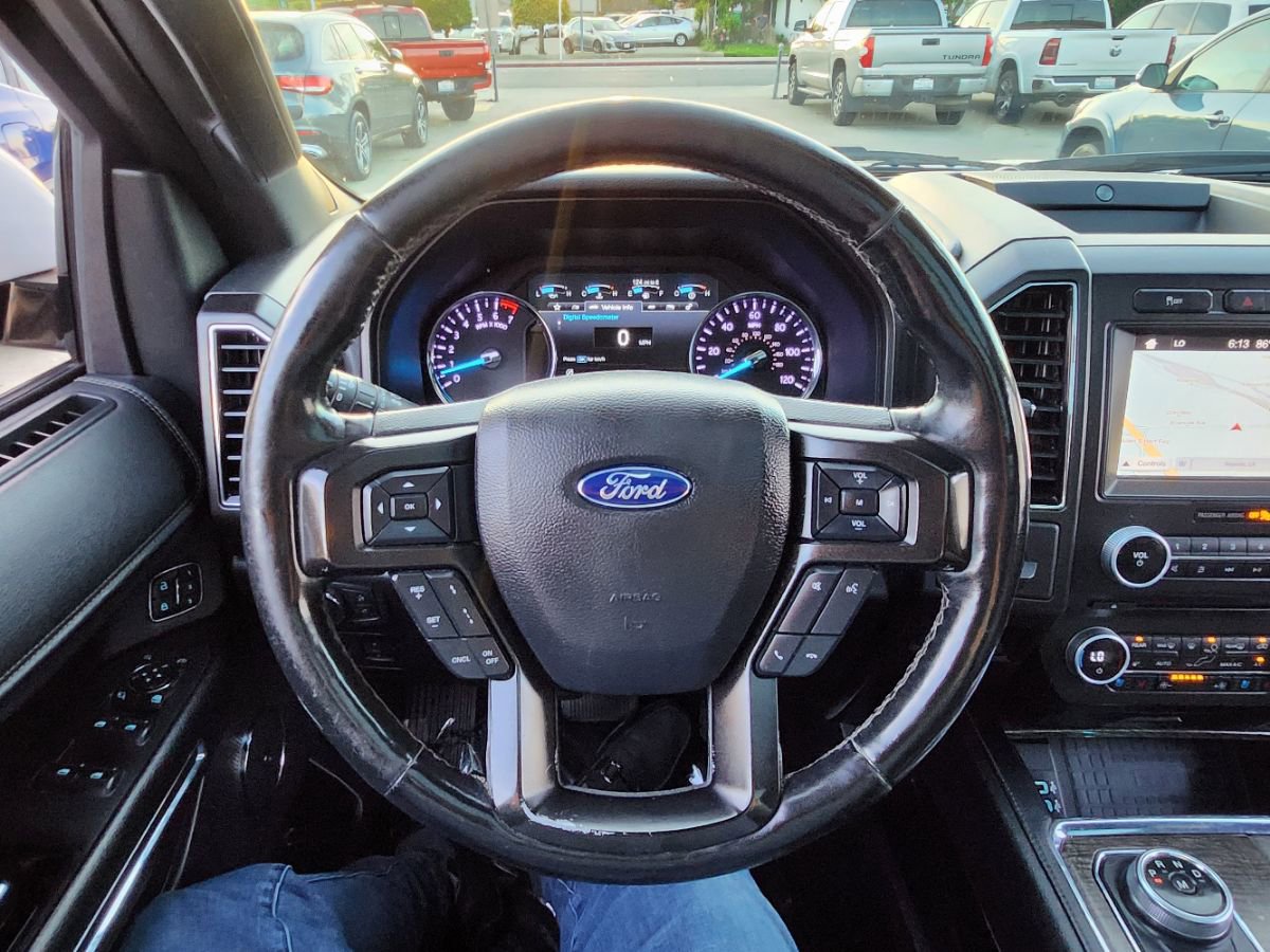 Used 2018 Ford Expedition Limited w/ Equipment Group 301A image 21