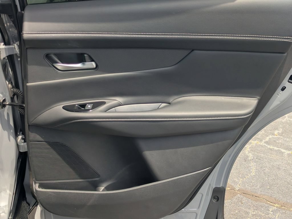 Certified 2025 Nissan Murano SL AWD/4WD image 15