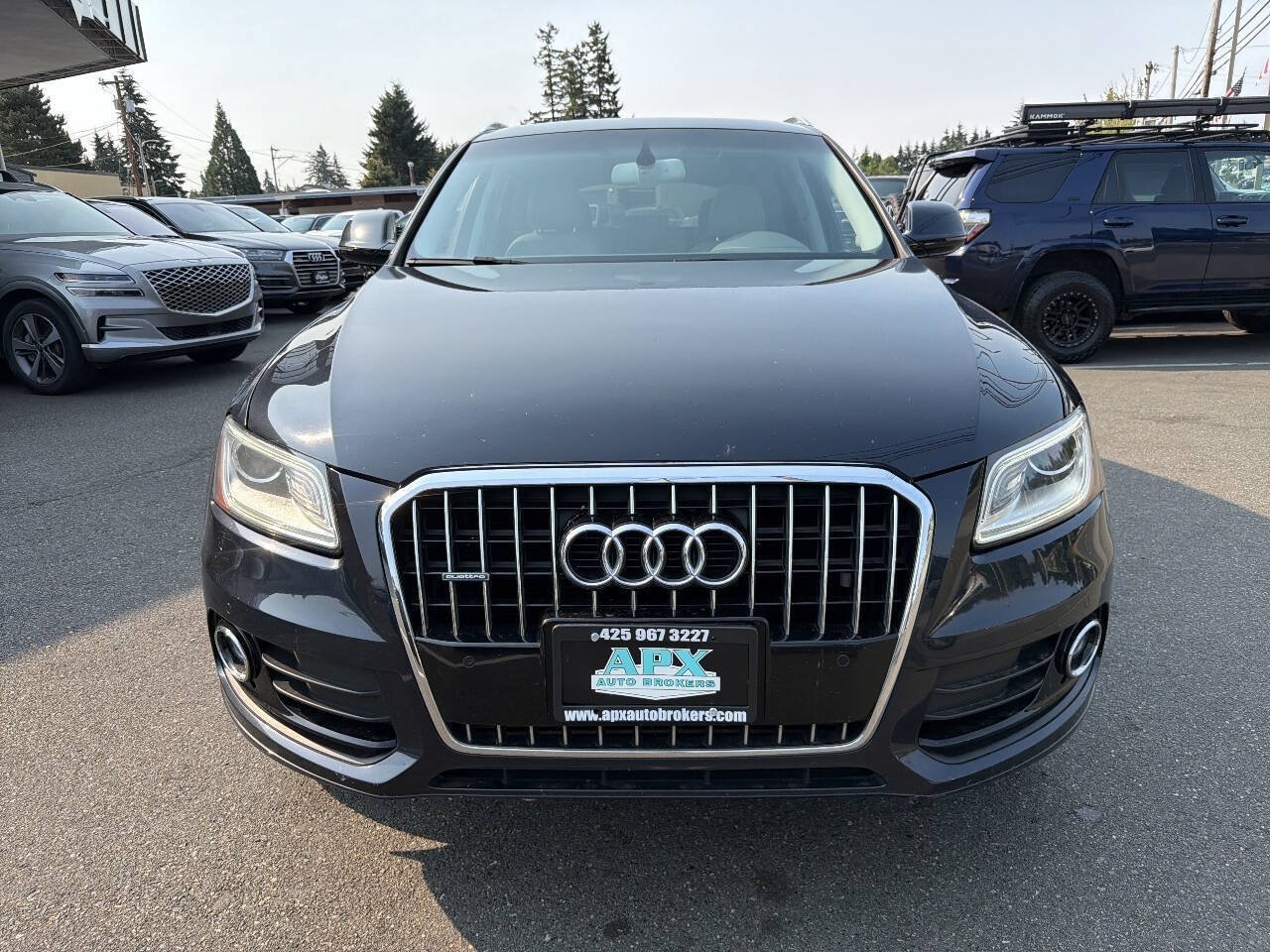 Used 2016 Audi Q5 2.0T Premium Plus w/ Technology Package AWD/4WD image 10