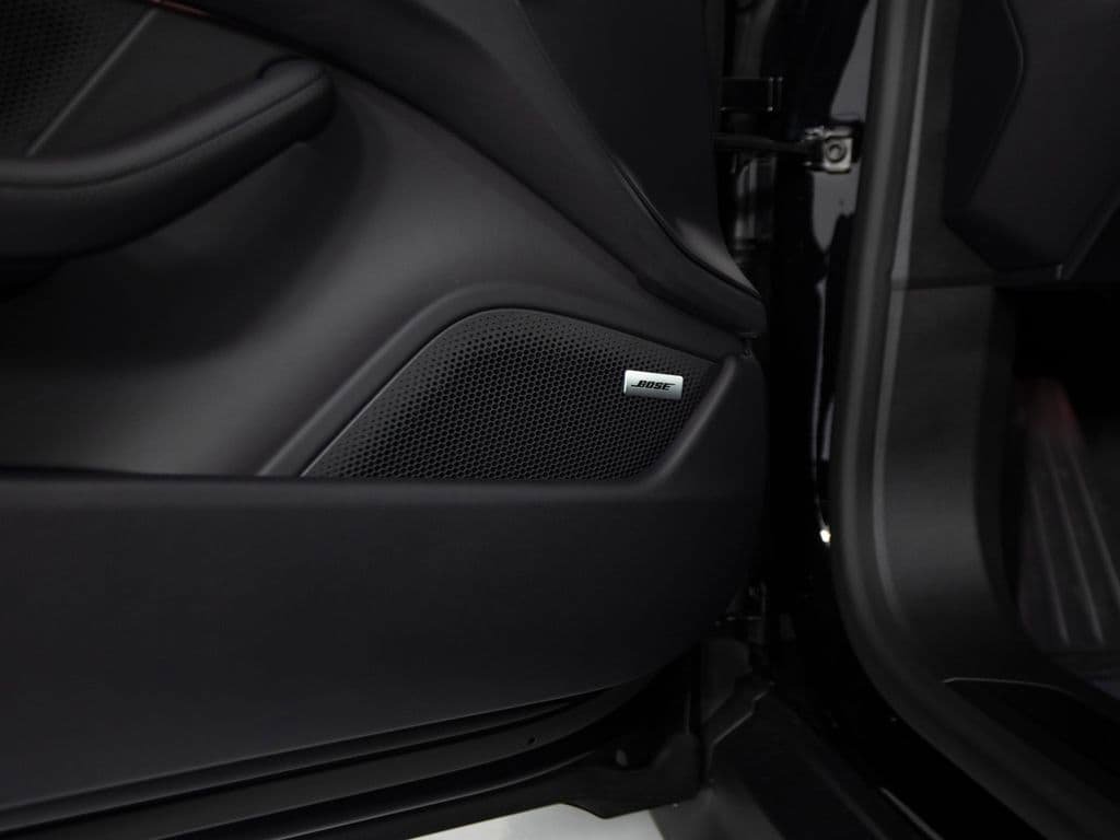 New 2026 Porsche Taycan AWD/4WD image 21