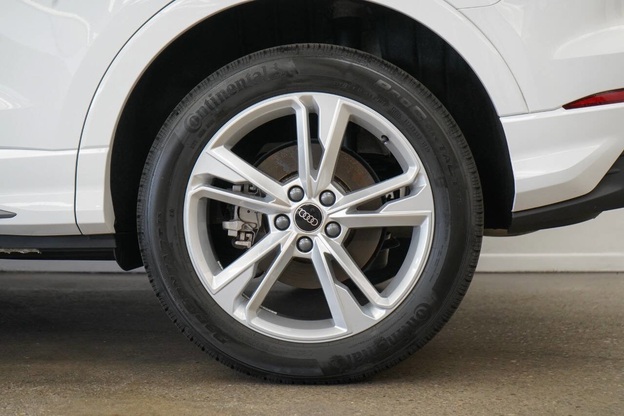 Used 2024 Audi Q3 2.0T Premium Plus w/ Premium Plus Package image 11