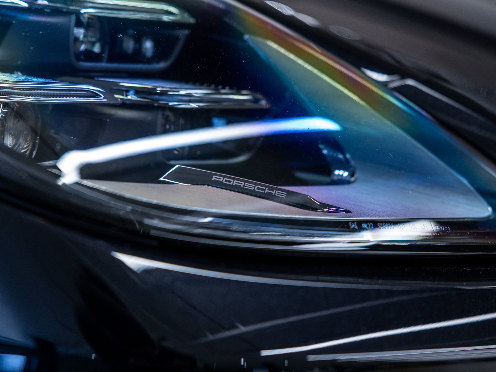 Certified 2025 Porsche Panamera RWD image 10