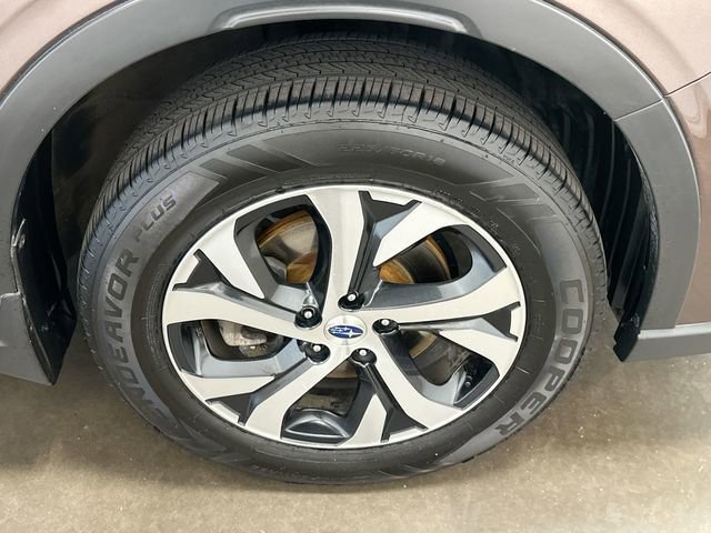 Used 2022 Subaru Outback Limited AWD/4WD image 5