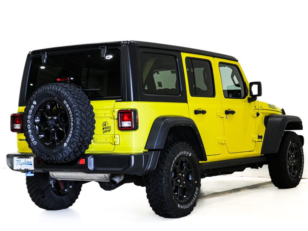Used 2023 Jeep Wrangler Unlimited w/ Cold Weather Group AWD/4WD image 7