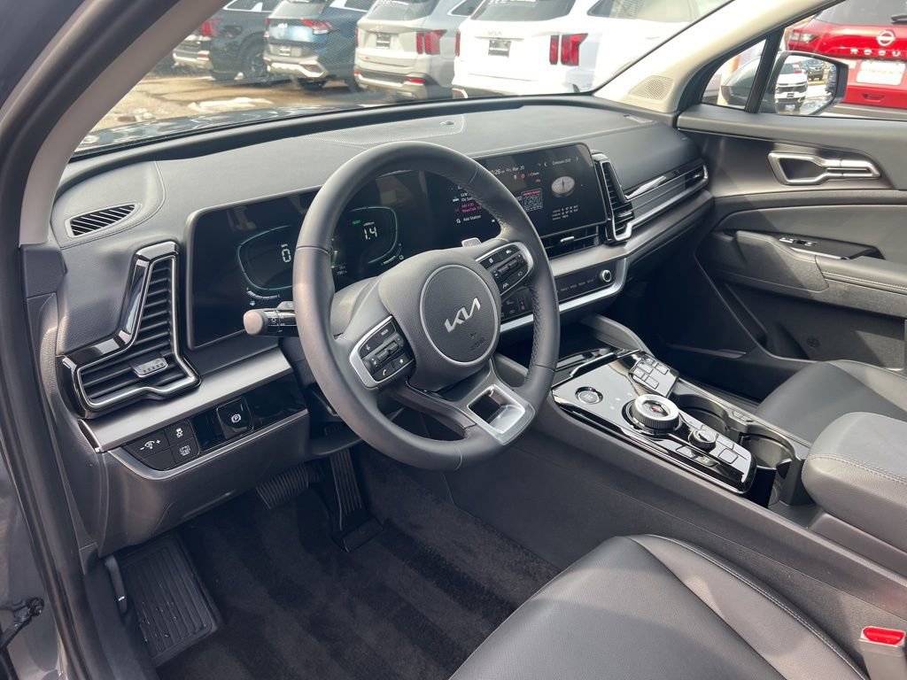 Certified 2025 Kia Sportage EX image 6