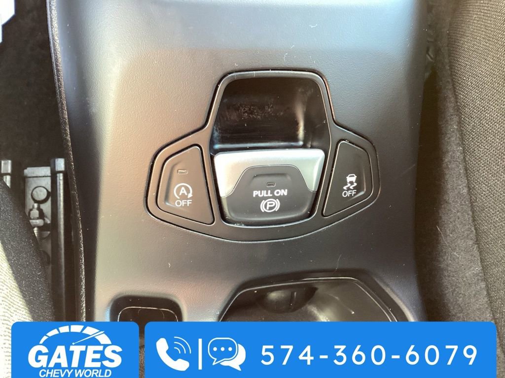 Used 2023 Jeep Renegade Altitude w/ Sun/Sound Group image 33