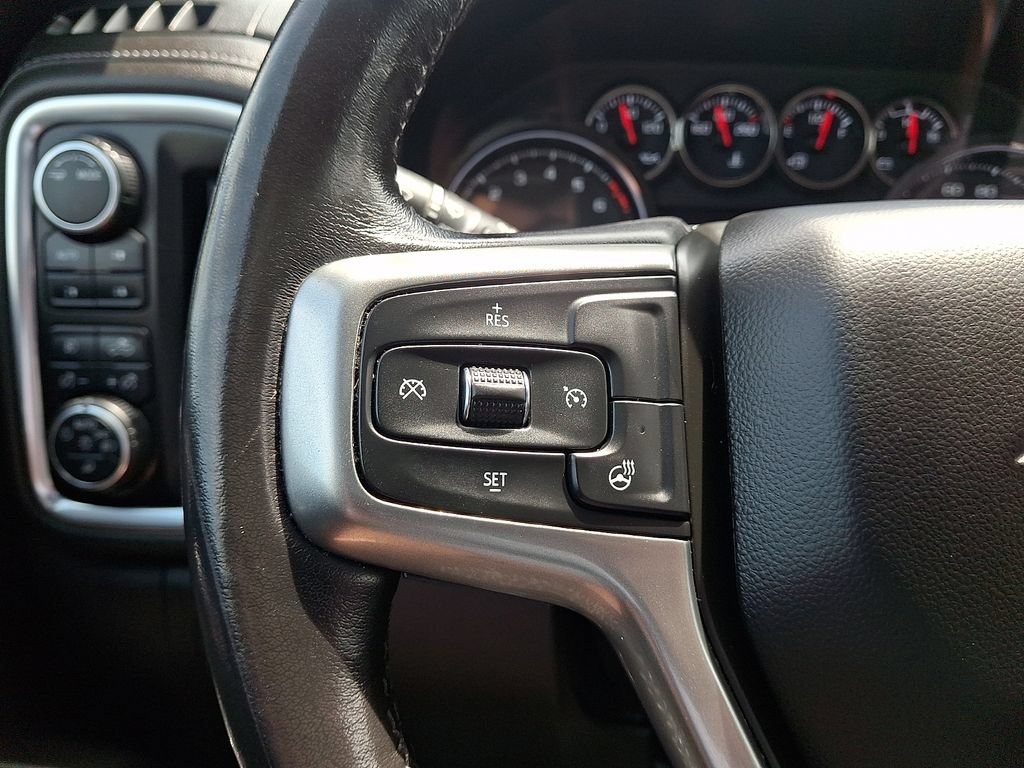 Used 2021 Chevrolet Silverado 1500 LTZ AWD/4WD image 22