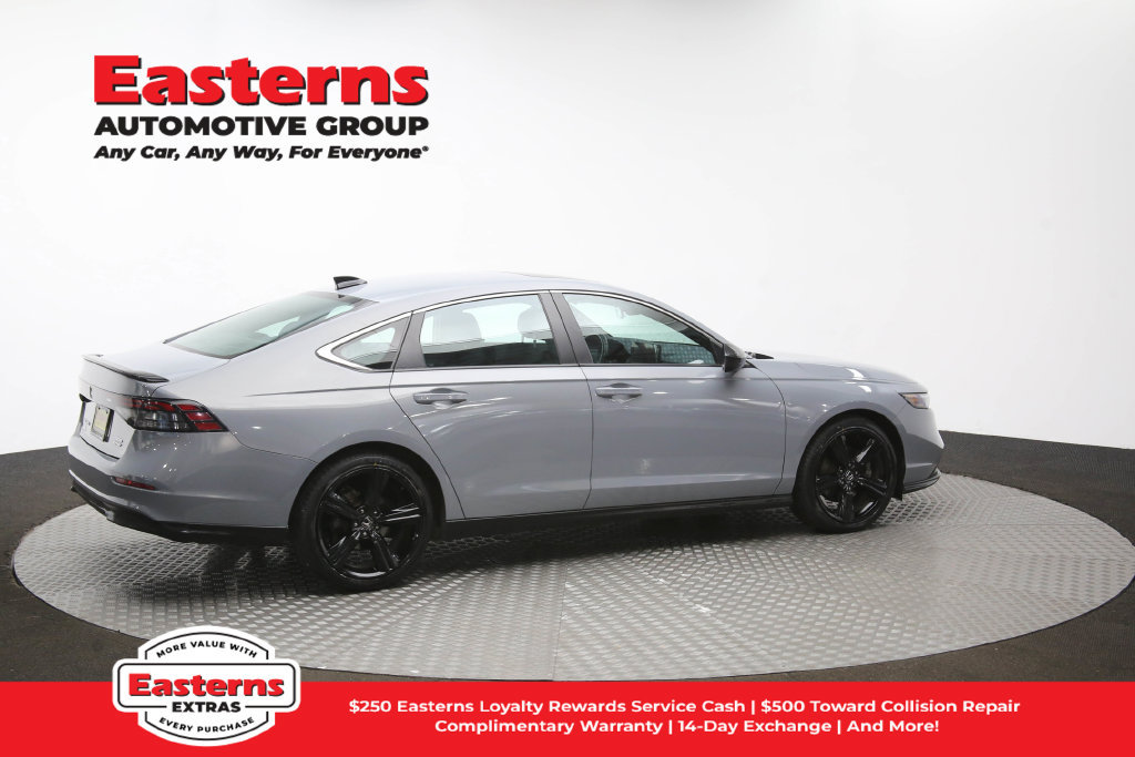 Used 2023 Honda Accord Sport image 44