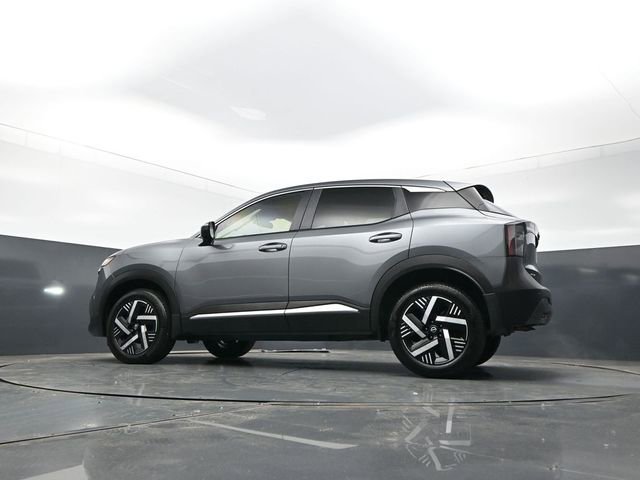 Used 2025 Nissan Kicks SV w/ Charging Package FWD image 24