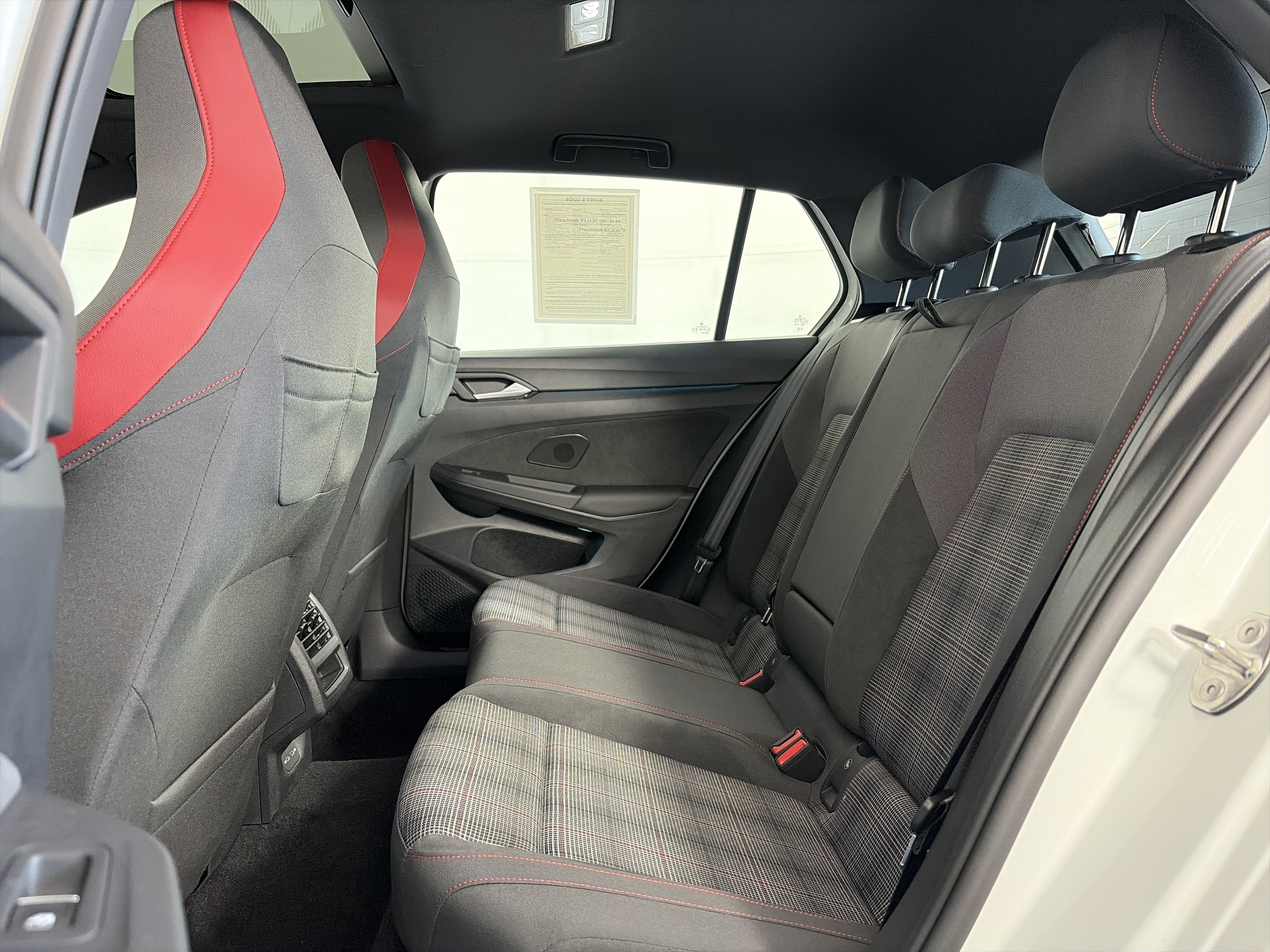 Used 2024 Volkswagen GTI SE FWD image 7