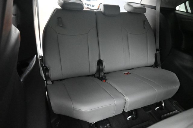 Used 2025 Toyota Sienna XLE w/ XLE Plus Package AWD/4WD image 27