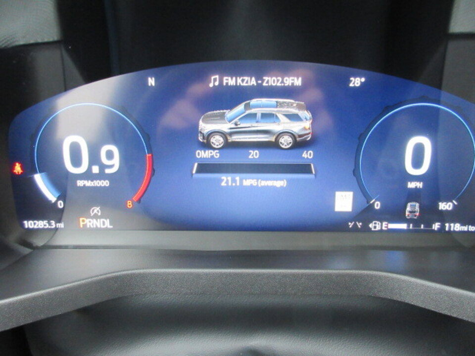 Used 2025 Ford Explorer ST-Line w/ Premium Package image 23