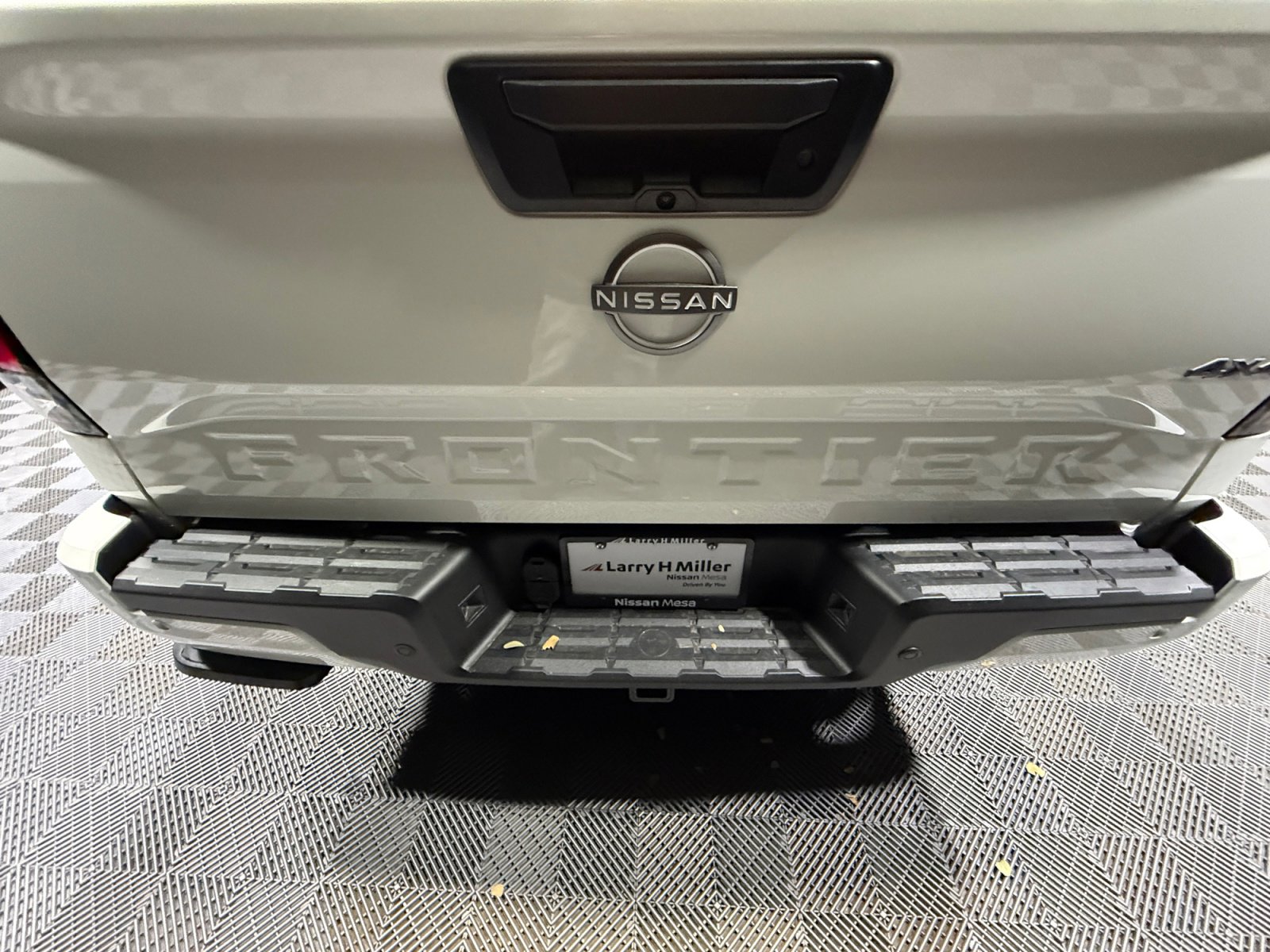 New 2026 Nissan Frontier SV image 24